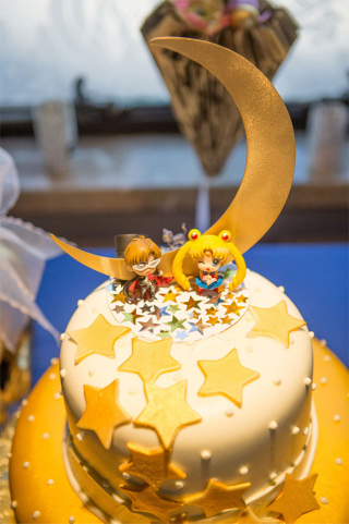 Illustration for article titled Pics Of A Couple's Awesome Sailor Moon Wedding